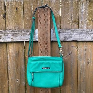 Liz Claiborne Aquamarine turquoise zippered purse, handbag, tote.